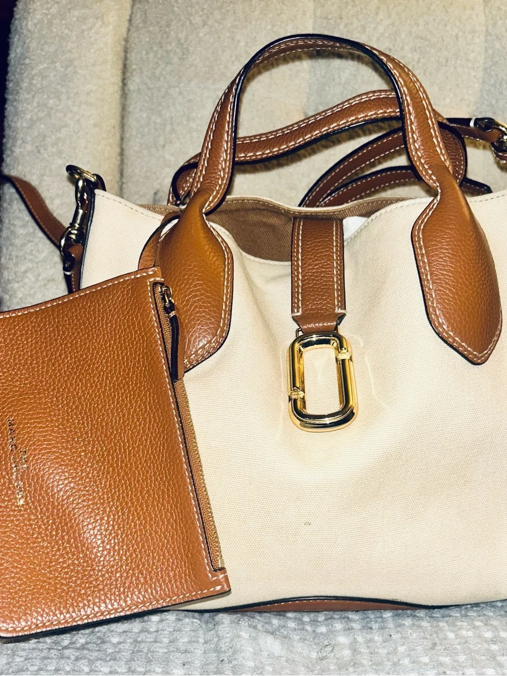 Marc Jacobs stylish cream
